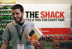 35mm Film Camera - Pentax K1000 SLR / 50mm F2 + (Vintage) -Canon® Shop PentaxK1000 1 Raso