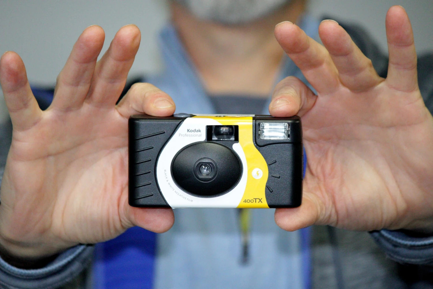 35mm Film Camera - Kodak Tri-X Single Use BW Camera 4 35mm Film Camera - Kodak Tri-X Single Use BW Camera - Image 2