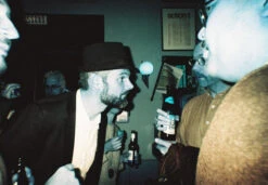 35mm Film Camera - Lomo Simple Use Turquoise Color (with Film) -Canon® Shop Turqoice ImageSupplied 4